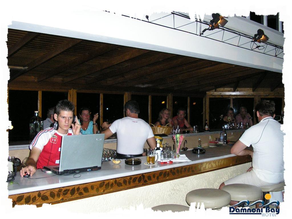 Damnoni Bay Hotel Екстериор снимка