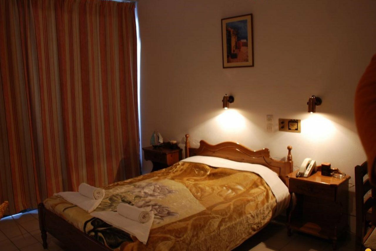 Damnoni Bay Hotel Екстериор снимка